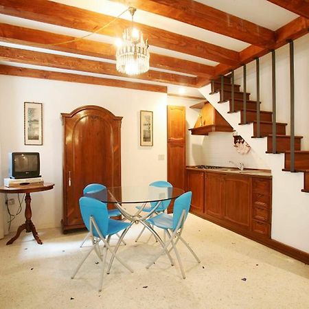 Sunrise Apartman Velence Kültér fotó